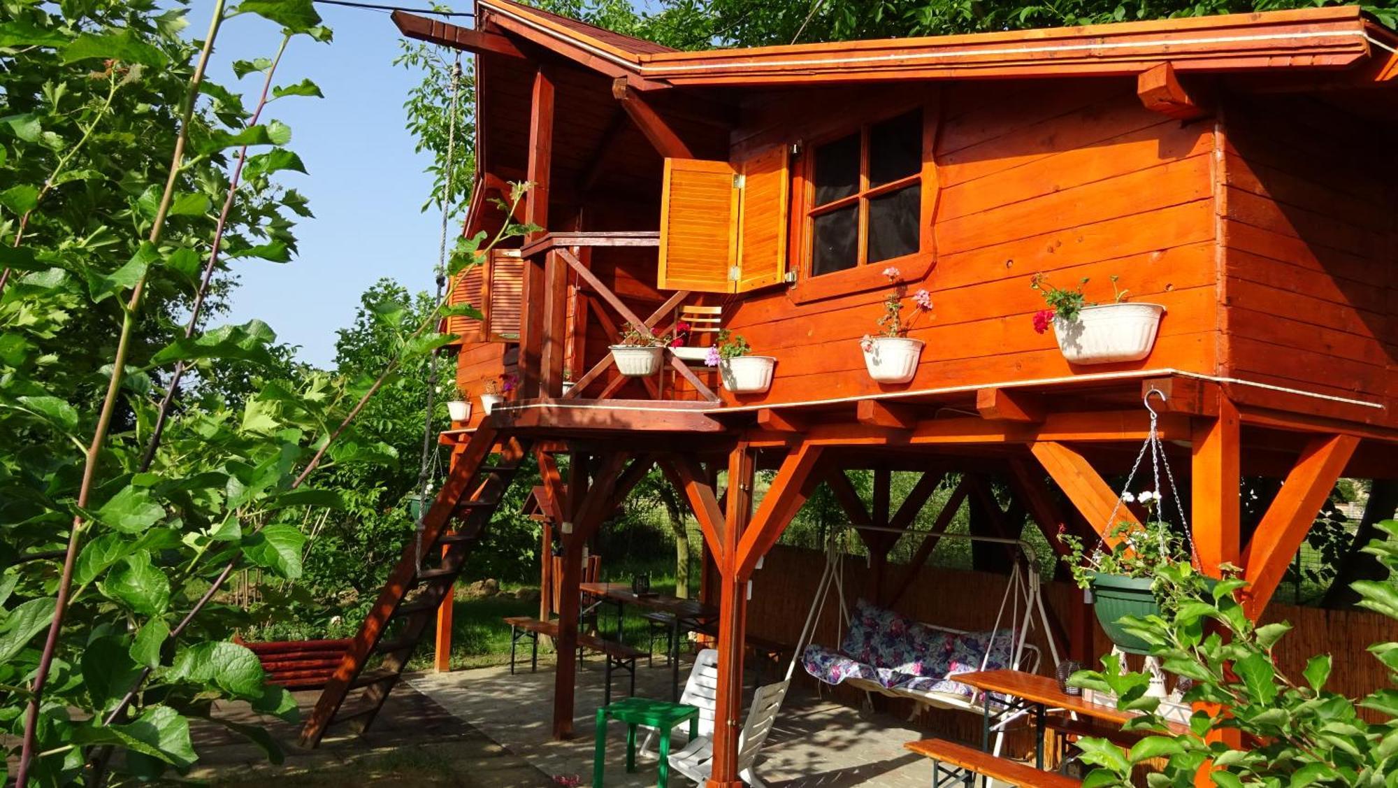 Holiday Vendeghaz Es Szabadidokert Jardanhaza Exteriör bild