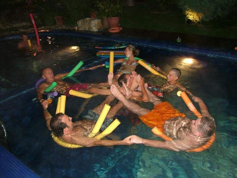 Holiday Vendeghaz Es Szabadidokert Jardanhaza Exteriör bild